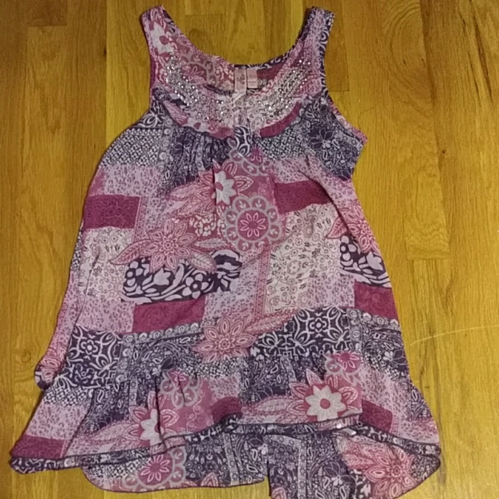 A tank top shirt